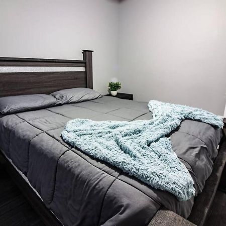 Comfortable 3Br, 1 Bath Close To The Falls ナイアガラフォールズ エクステリア 写真